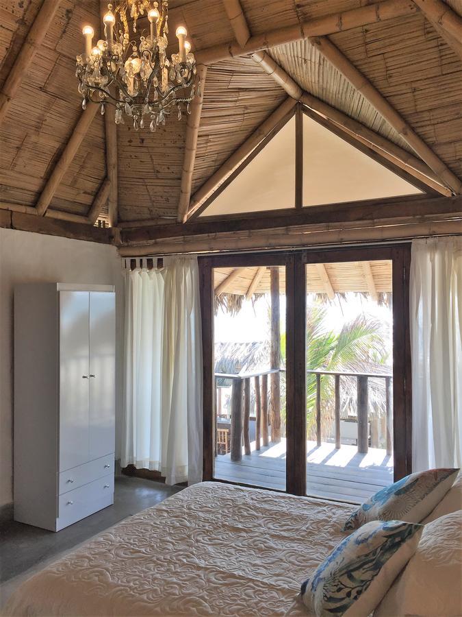 Hotel Puerto Antiguo Los Órganos Екстериор снимка