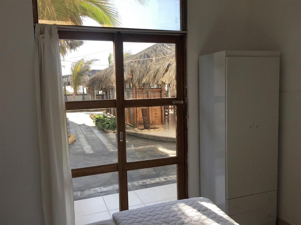 Hotel Puerto Antiguo Los Órganos Екстериор снимка
