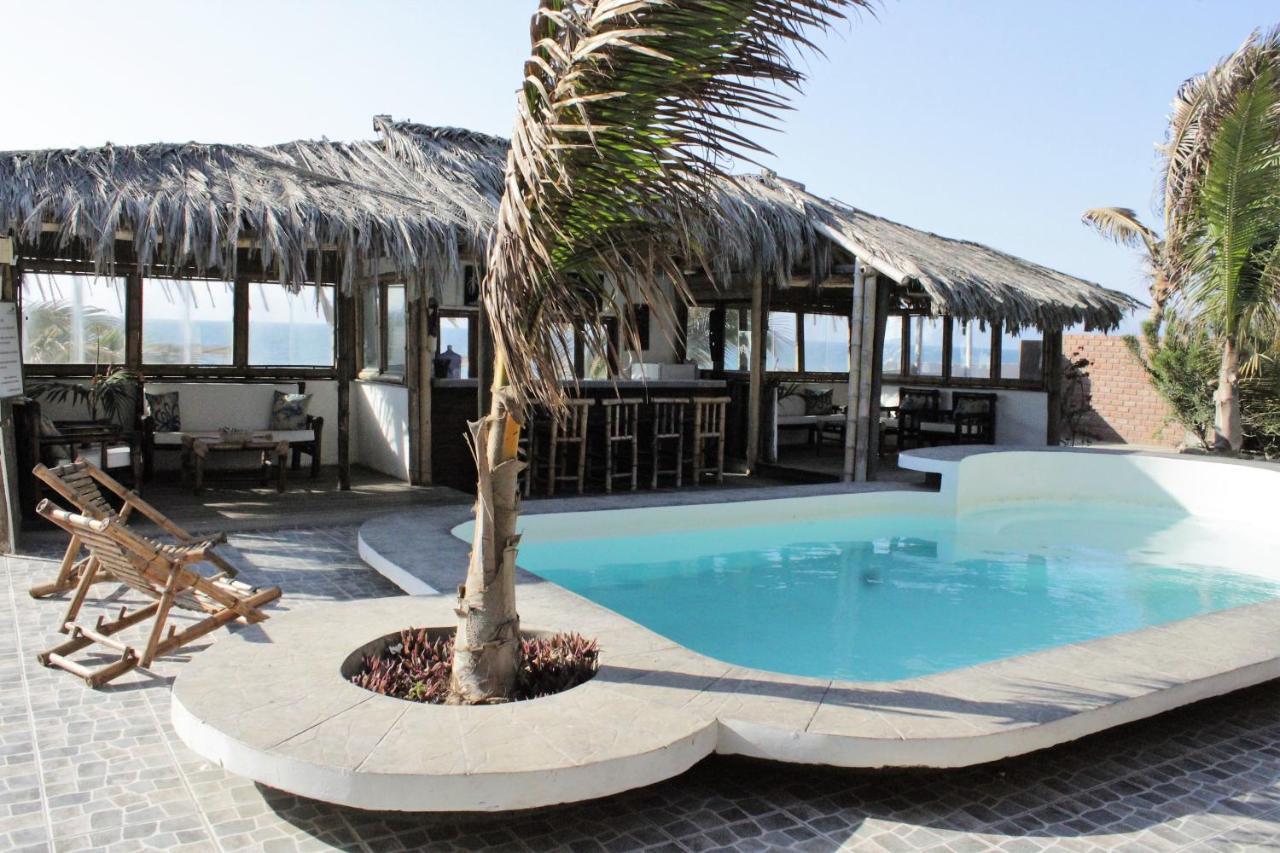 Hotel Puerto Antiguo Los Órganos Екстериор снимка